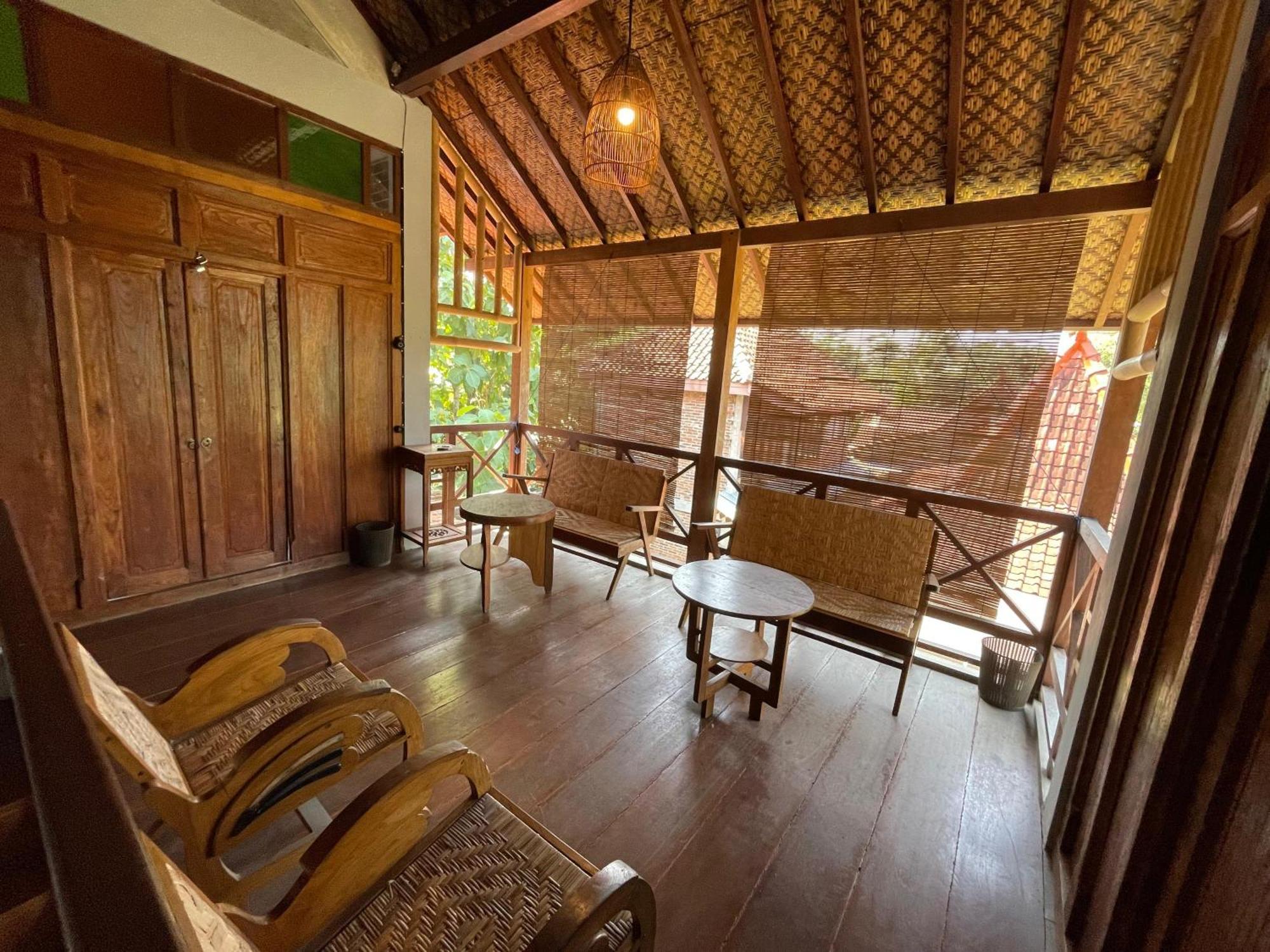 Homestay Saka Boutique & Cafe *